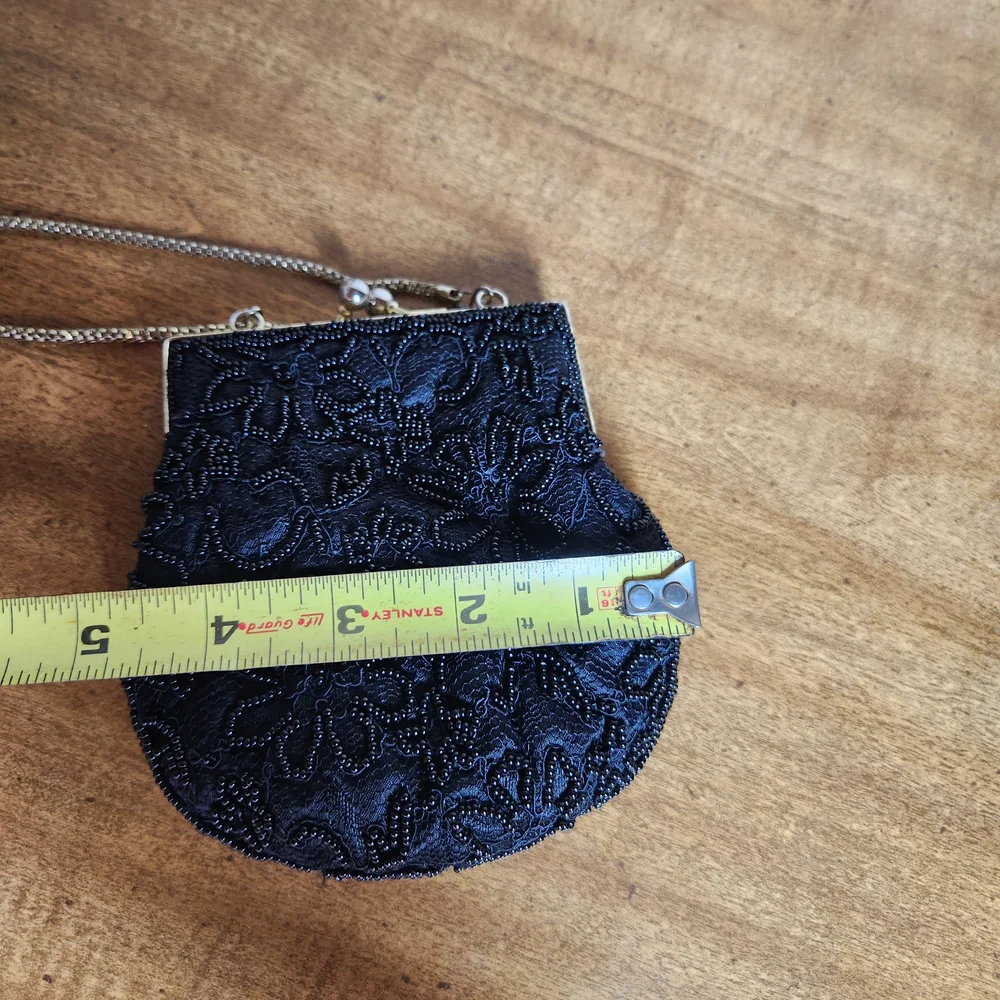 Vintage La Regale Kiss Lock Clam Shell Black Beaded Floral Evening Bag W Chain - Picture 9 of 14